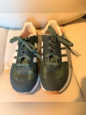 Adidas Women's Athletic Sneakers -Size 6
